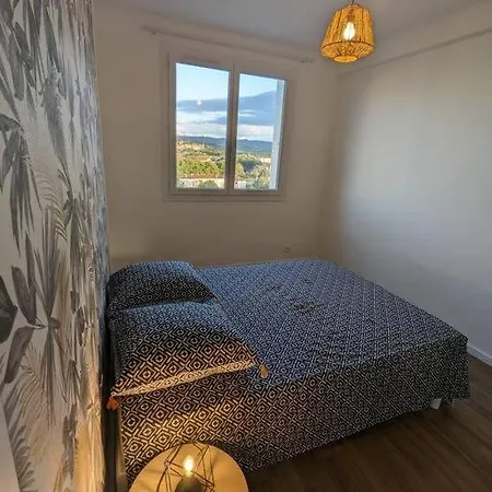 Appartement - Vue Imprenable Sur La Cite Medievale - Parking Gratuit - Climatise